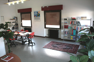 Vigasio reception tavolo riunioni libreria