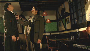 Cinema film sequenza minaccia al bar film
